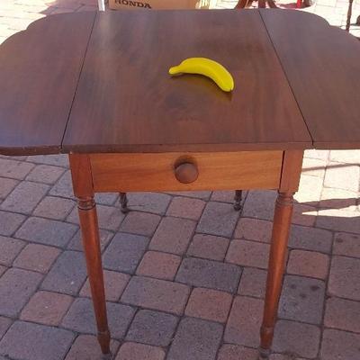 MAHOGANY DROP LEAF SIDE TABLE