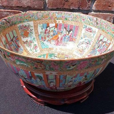 LARGE ELABORATE CHINESE "ROSE CANTON" PORCELAIN PUNCH BOWL