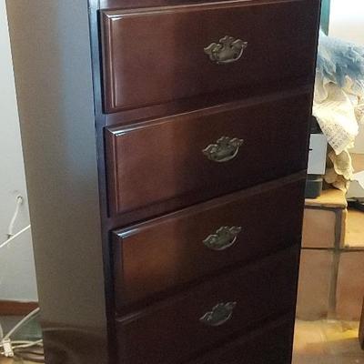 MULTI-DRAWER LINGERIE CHEST