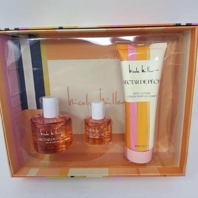Nicole Miller Nectar De Peche Eau de Parfum & Lotion	