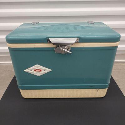Vintage Coleman Teal Green Metal Cooler	