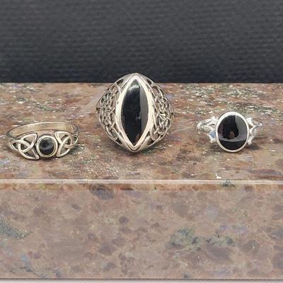 Three Celtic Onyx Rings With Sterling Silver Settings 9.4gr