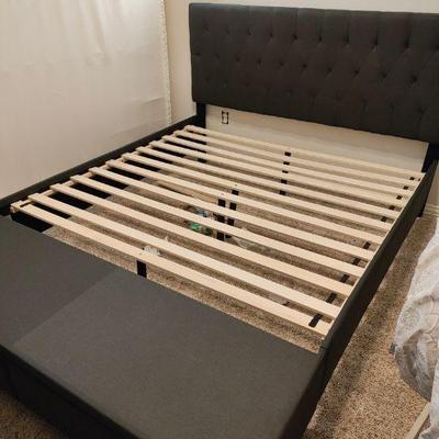 Queen bed