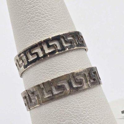 #901 • (2) Silver .925 Rings, 2.08g
