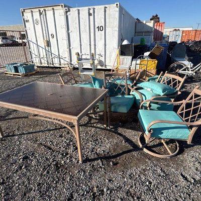 #80001 • Patio Set
