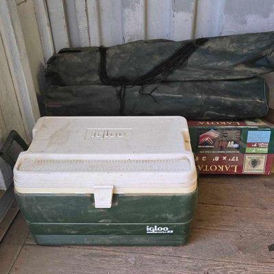 #7000 • Lakota Tent, Igloo Cooler & More
