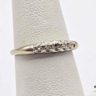 #741 • 14k White Gold & Diamond Ring, 2.36g
