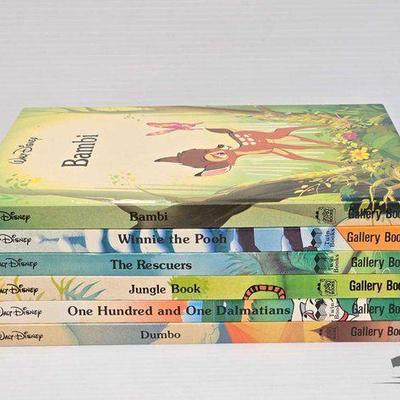 #1913 • (6) Walt Disney Books
