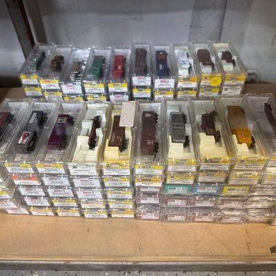 #5356 • (102) Z Scale Model Micro Trains
