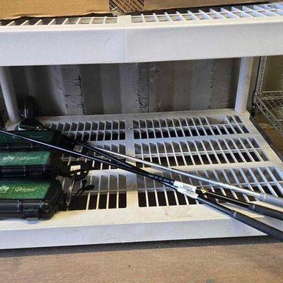 #4018 • NEW!!! Golf Clubs & Cig r Caddy
