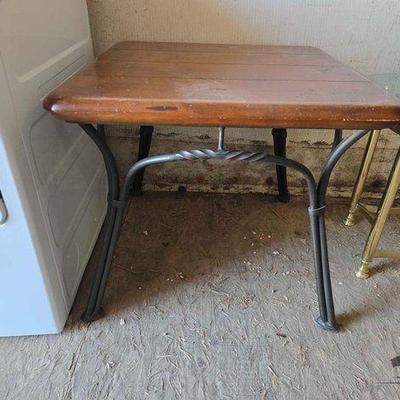#9002 • Wooden End Table
