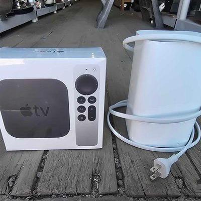 #10030 • Apple TV 4K and Airport Extreme
