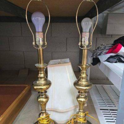 #2854 • (2) Lamps & Shades
