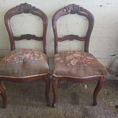 #9504 • (2) Wooden Side Chairs
