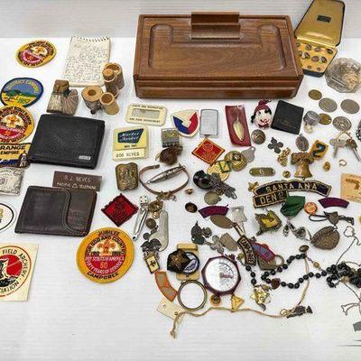 #1922 • Dresser Valet, Patches, Cuff Links, Tokens, Wallets & More
