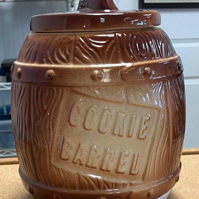 Vintage American Bisque  Cookie Barrel  Cookie Jar AAA1444 $20
