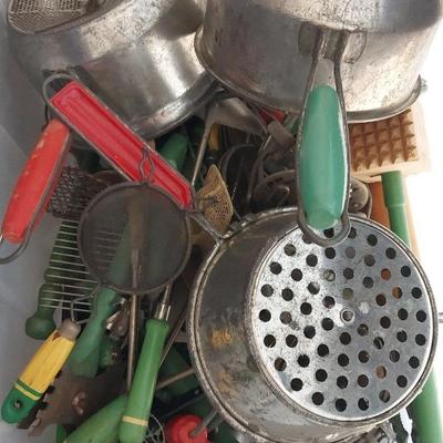 VINTAGE KITCHEN UTENSILS 