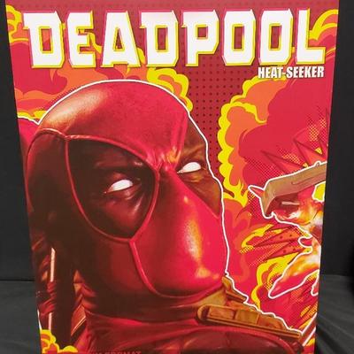 SIDESHOW EXCLUSIVE PREMIUM FORMAT STATUE - HEAT SEEKER