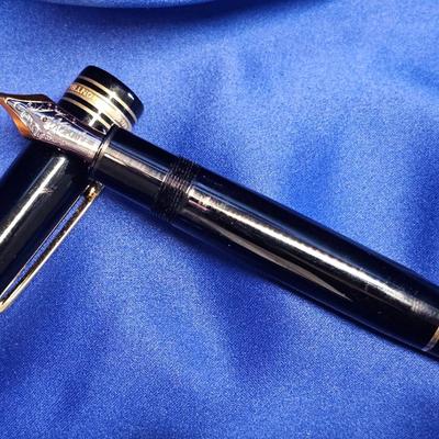 MONTBLANC MEISTERSTUCK NO.149 FOUNTAIN PEN 585 GOLD PLATED TRIM 
