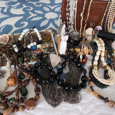 FUN COSTUME JEWELRY LOT