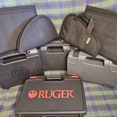 SIG SAUER AND RUGAR HARD CASES PLUS 4 SOFT CASES