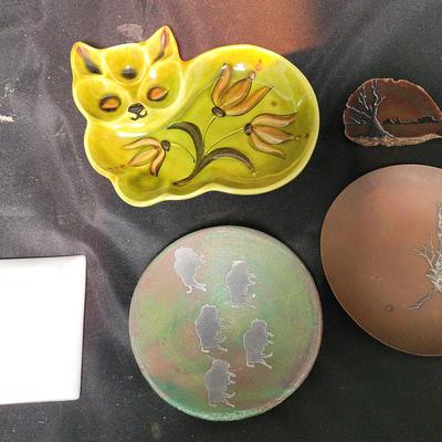 DECORATIVE SMALL DECOR 