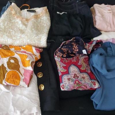 WOMEN'S DESIGNER CLOTHING LOT