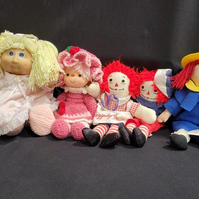 Raggedy Ann, Andy, Strawberry Shortcake, Sister Belle, Madeline And Cabage Patch