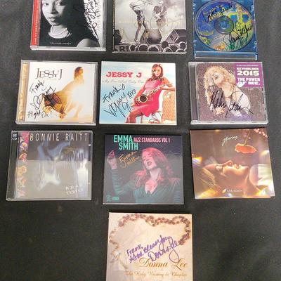 SIGNED CDS FEMALE VOCALISTS - BONNIE RAIT, KATE HUDSON, GLORIA ESTEFAN, EMMA SMITH, JESSY J, ETC.
