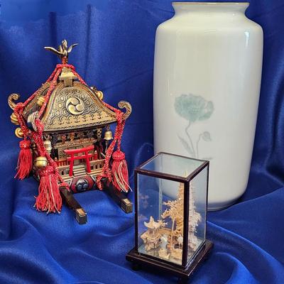 COLLECTION OF ASIAN ITEMS ACQUIRED IN THE ORIENT