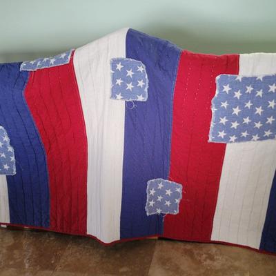 AMERICANA AMERICAN FLAG QUILT FULL/QUEEN BY POTTERY BARN