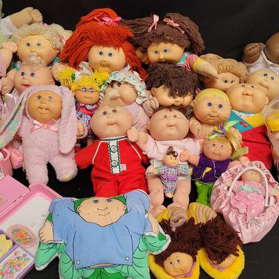 Cabbage Patch Kids-Lot of 20