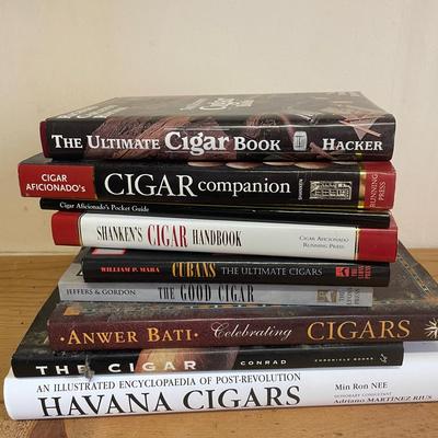 Cigar Lover’s Book Lot – Ultimate Guides, Coffee Table Classics & Collector Editions
