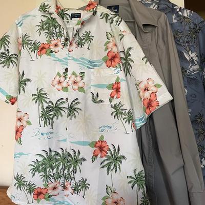 Lot of 3 Men's Short Sleeve Shirts – Hawaiian & Silk Blend (Size L/XL)