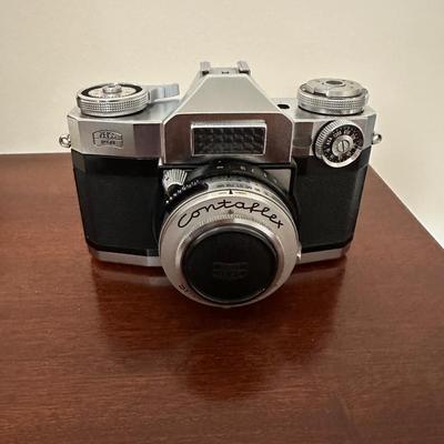 Vintage Zeiss Ikon Contaflex Super Film Camera with Accessories and Leather Case