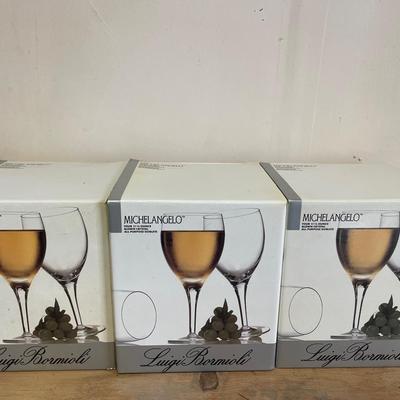Set of 12 Luigi Bormioli Michelangelo Wine Goblets – 18 oz, New in Boxes
