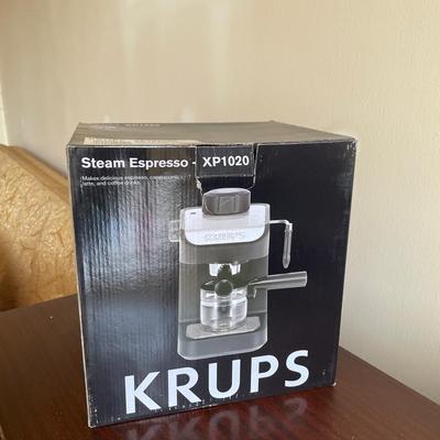 KRUPS XP1020 Steam Espresso & Cappuccino Maker