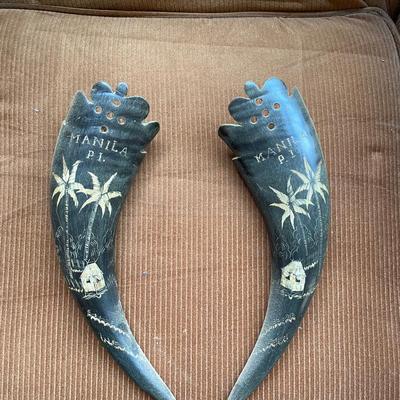 Vintage Hand-Carved Wall-Mounted Buffalo Horns – Manila, P.I. Souvenir (Pair)