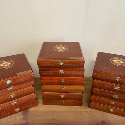 16 Beautiful Wooden Cigar Boxes