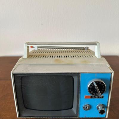 Vintage Sony Solid State Micro TV – Model 510U (Untested)
