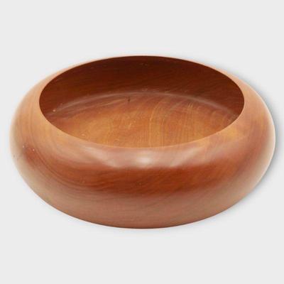 Round Wooden Bowl with Smooth Finish