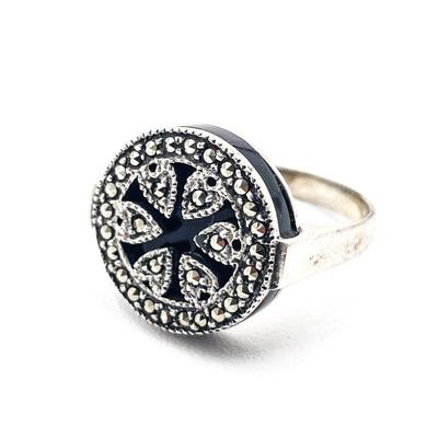 Sterling Silver Ring with Black Enamel and Marcasite Size 6