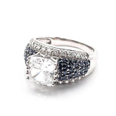 925 MEDA Silver Ring with Clear and Black Stones, Size 6.5