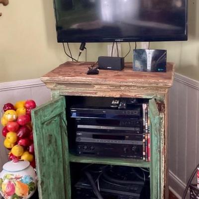 Shabby chic’ cabinet, electronics