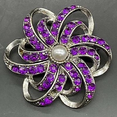 Vintage Bejeweled Purple Crystal Floral Brooch
