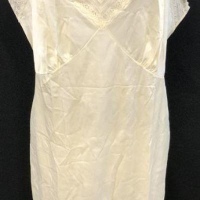 Cream Slip Dress Nightgown W Lace Edges
