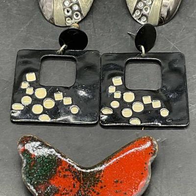 Lot 3 Vintage Enameled Butterfly Brooch & Earrings
