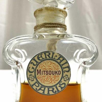 GUERLAIN Mitsouko Eau De Toilette
