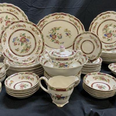 MARLBOROUGH GRINDLEY ROYAL PETAL ENG Porc Set 82
