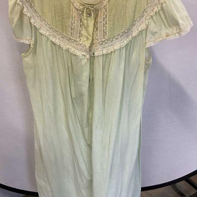 Vintage Green Cotton Nightgown
